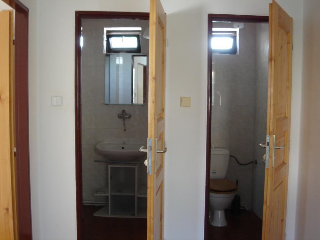 Dum V Podzamci Apartment Melnik Phòng bức ảnh